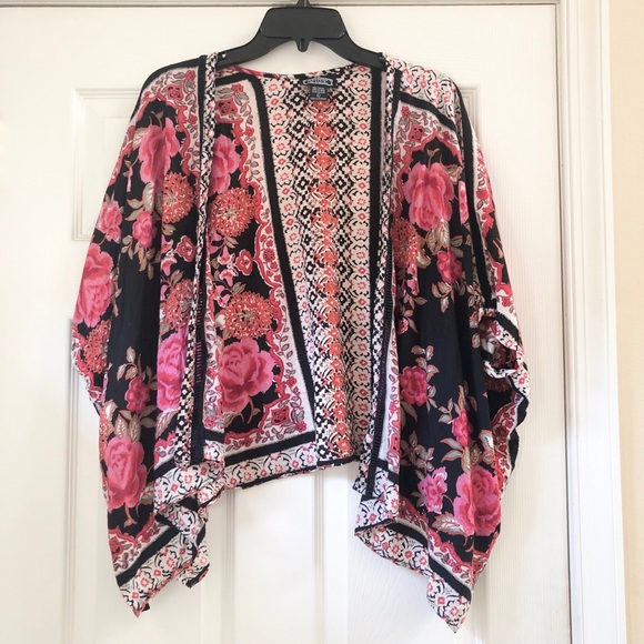 Angie Tops - Angie Floral Kimono/ Short